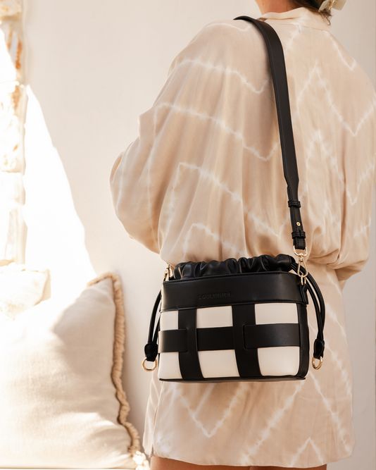 Roxi Bucket Crossbody Bag