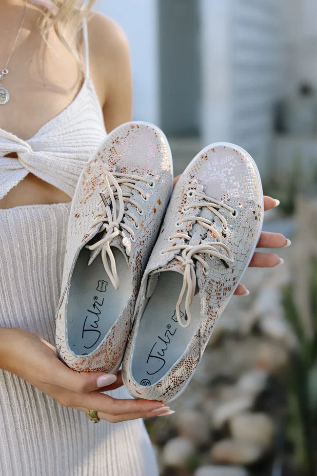 Chloe Sneaker