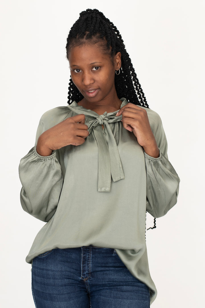 Aeni Blouse