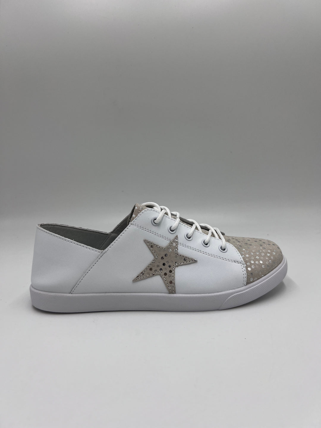 Vicki Sneaker