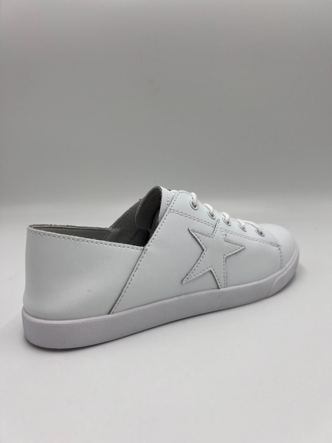 Vicki Sneaker