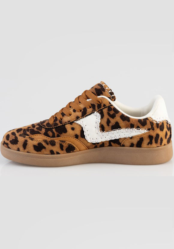 Alex Stitch Sneaker
