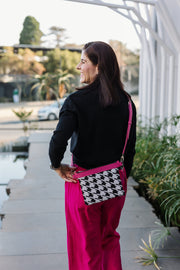 The Pouch | Houndstooth